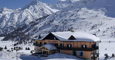 фото отеля Hotel Adamello Ponte di Legno