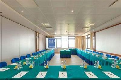 фото отеля Tryp Colina Do Castelo