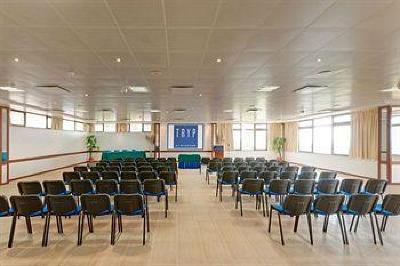 фото отеля Tryp Colina Do Castelo