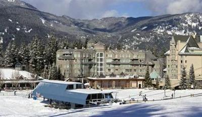 фото отеля Le Chamois Hotel Whistler