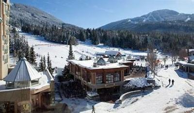 фото отеля Le Chamois Hotel Whistler
