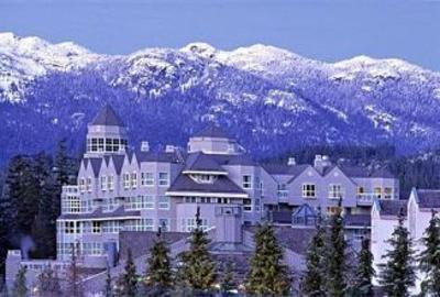 фото отеля Le Chamois Hotel Whistler