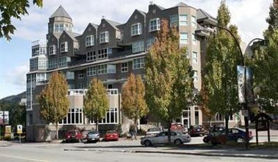 фото отеля Le Chamois Hotel Whistler