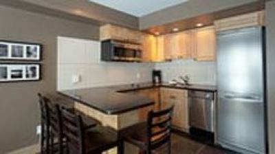 фото отеля Le Chamois Hotel Whistler
