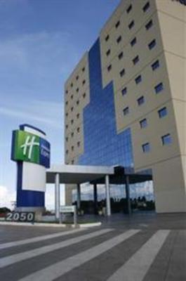 фото отеля Holiday Inn Express Cuiaba