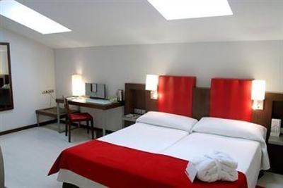 фото отеля Hotel Ciutat de Girona
