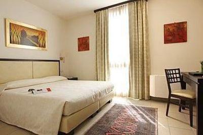 фото отеля Quadra Key Residence