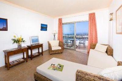 фото отеля Gema Aguamarina Golf Aparthotels Tenerife