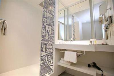 фото отеля Mercure Grand Hotel Saxe Lafayette