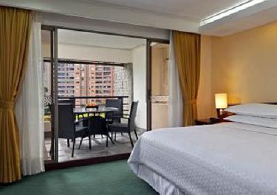 фото отеля Four Points by Sheraton Medellin