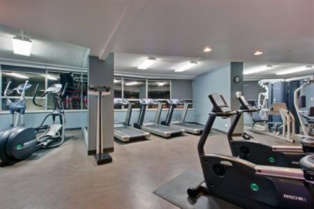 фото отеля Crowne Plaza Chateau Lacombe
