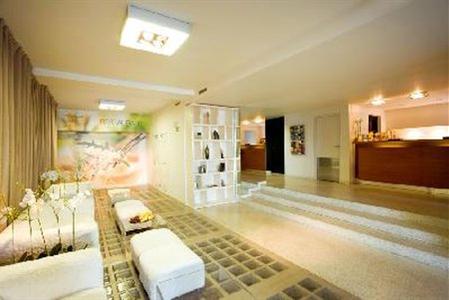 фото отеля Akcent Hotel Prague