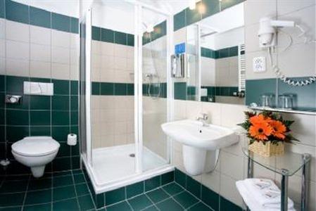 фото отеля Akcent Hotel Prague