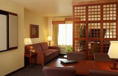 фото отеля Larkspur Landing Hillsboro