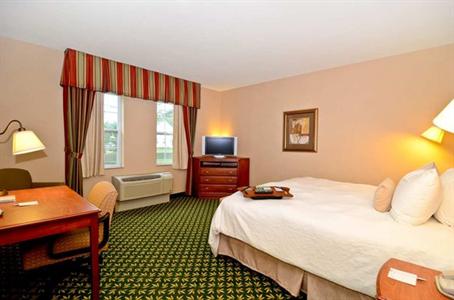 фото отеля Hampton Inn Dover (New Hampshire)