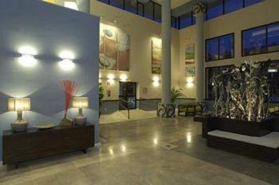 фото отеля Apartamentos Leo Punta Umbria
