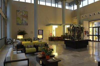 фото отеля Apartamentos Leo Punta Umbria