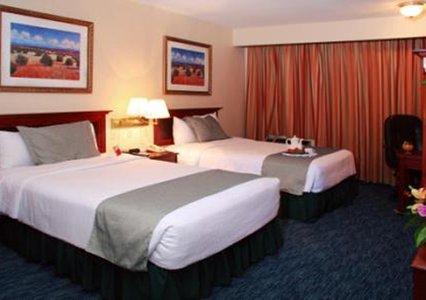 фото отеля Quality Inn & Suites Saltillo Eurotel