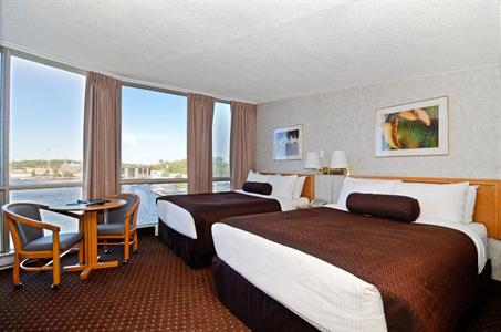 фото отеля BEST WESTERN Lakeside Inn