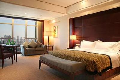 фото отеля Howard Johnson Plaza Ningbo