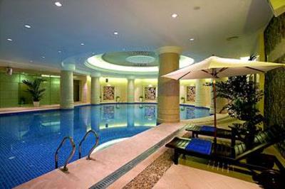 фото отеля Howard Johnson Plaza Ningbo