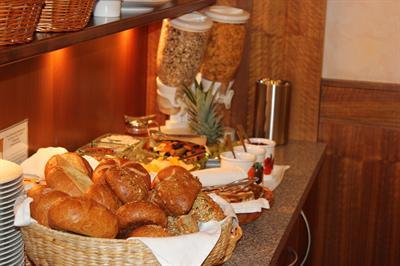 фото отеля City Hotel Schönleber Wurzburg