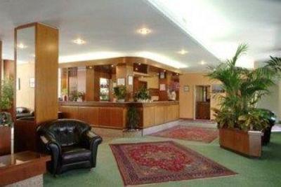 фото отеля Embassy Park Hotel Pero