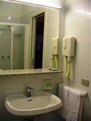 фото отеля Embassy Park Hotel Pero