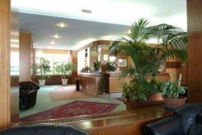 фото отеля Embassy Park Hotel Pero
