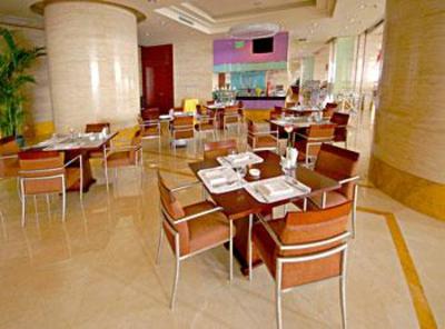 фото отеля Crowne Plaza Hotel Dandong