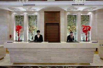 фото отеля Crowne Plaza Hotel Dandong