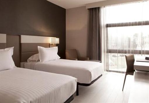 фото отеля Novotel Barcelona Sant Cugat