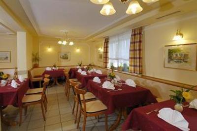 фото отеля Sport Und Familiendorf Glocknerhof Stamsried