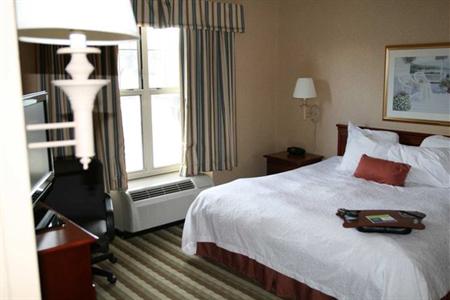 фото отеля Hampton Inn Watervile / Augusta