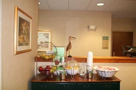 фото отеля Hampton Inn Watervile / Augusta
