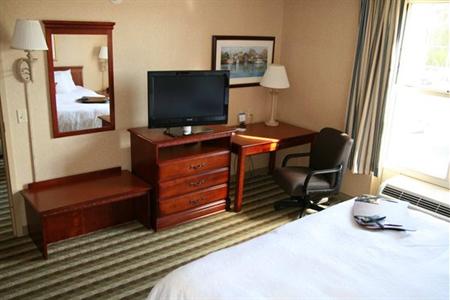 фото отеля Hampton Inn Watervile / Augusta