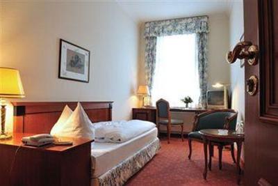фото отеля Hotel Kaiserhof Eisenach