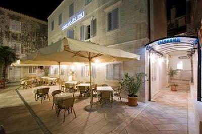 фото отеля Hotel Croatia Baska Voda