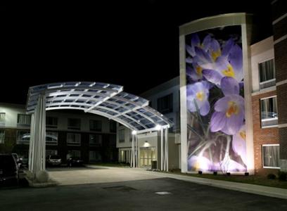 фото отеля Hotel Indigo Fishers - Indy's Uptown