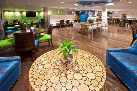 фото отеля Hotel Indigo Fishers - Indy's Uptown