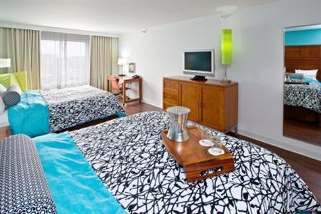 фото отеля Hotel Indigo Fishers - Indy's Uptown