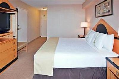 фото отеля Holiday Inn Hotel & Suites Mississauga