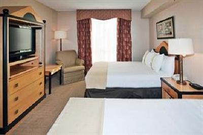 фото отеля Holiday Inn Hotel & Suites Mississauga