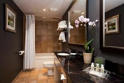 фото отеля Holiday Inn Hotel & Suites Mississauga