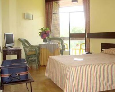 фото отеля Hotel Baztan