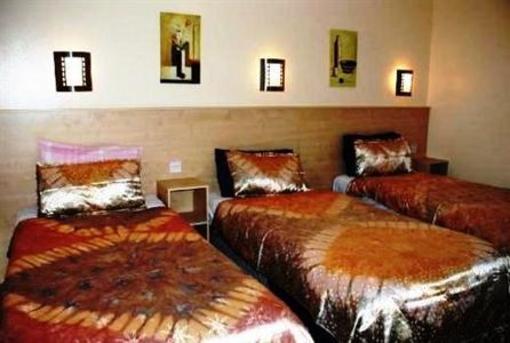 фото отеля Travel Plaza Hotel Desborough