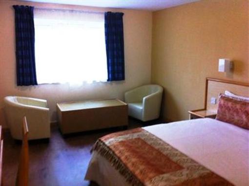 фото отеля Travel Plaza Hotel Desborough
