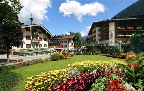 фото отеля Hotel Neue Post Mayrhofen