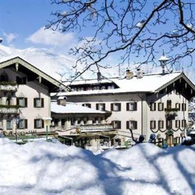 фото отеля Hotel Neue Post Mayrhofen