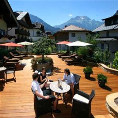 фото отеля Hotel Neue Post Mayrhofen